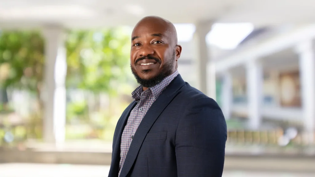 Leopaul Williams, Real Estate Agent at Worthington Realty